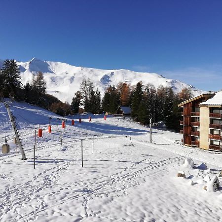 Studio 1 pièce PLAGNE VILLAGE 4 personnes 2050 M PIED DES PISTES La Plagne Extérieur photo