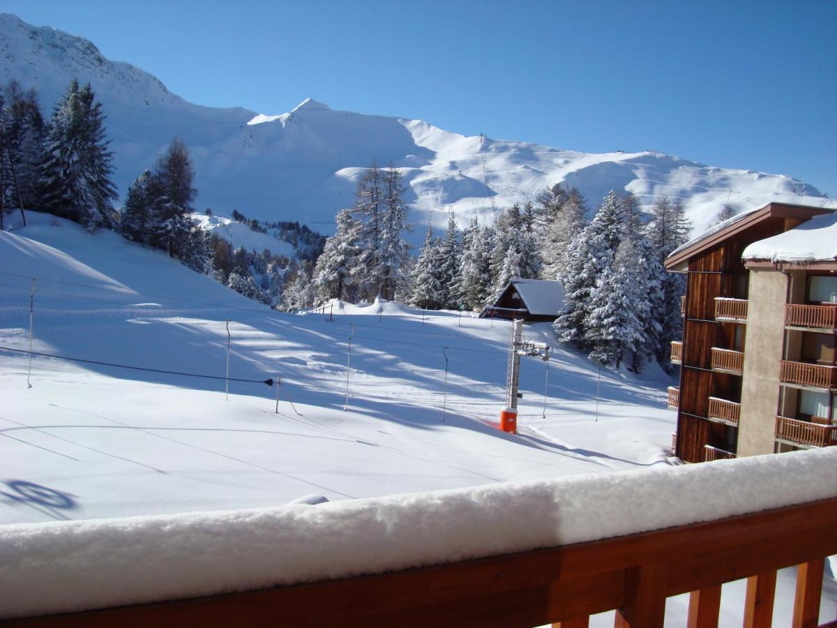 Studio 1 pièce PLAGNE VILLAGE 4 personnes 2050 M PIED DES PISTES La Plagne Extérieur photo